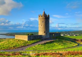 Lais Puzzle - Doonegore Burg in Doolin, Irland - 1.000 Teile
