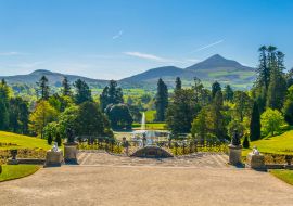 Lais Puzzle - Blick über die Powerscourt-Gärten auf den Sugarloaf in Irland - 1.000 Teile