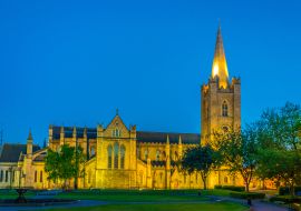 Lais Puzzle - Nachtansicht der St. Patrick's Cathedral in Dublin, Irland - 1.000 Teile