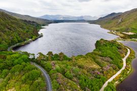 Lais Puzzle - Schöne Aussicht auf den Connemara National Park, berühmt für seine Moore, Heiden und Seen, County Galway, Irland - 2.000 Teile