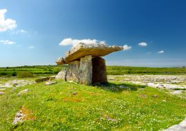 Lais Puzzle - Poulnabrone Dolmen, ein neolithisches Portalgrab, Touristenattraktion in den Burren, County Clare, Irland - 1.000 Teile