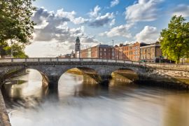 Lais Puzzle - Saint Paul's Church und der Fluss Liffey in Dublin, Irland - 2.000 Teile