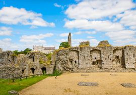 Lais Puzzle - Ein Panoramablick auf die Burg Trim in der Grafschaft Meath am Fluss Boyne, Irland. Es ist die größte anglonormannische Burg in Irland - 1.000 Teile
