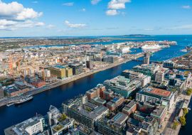 Lais Puzzle - Kanalteil von Dublin in der Nähe des Hafens im Herbst - 1.000 Teile