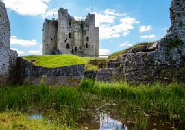 Lais Puzzle - Ein Panoramablick auf die Burg Trim in der Grafschaft Meath am Fluss Boyne, Irland. Es ist die größte anglo-normannische Burg in Irland - 1.000 Teile
