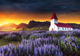 Lais Puzzle - Lutherische Kirche in Vik. Fantastischer Sonnenuntergang. Island - 1.000 Teile