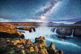 Lais Puzzle - Hodafoss sehr schöner isländischer Wasserfall - 2.000 Teile