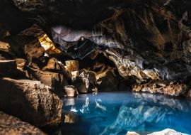 Lais Puzzle - Grjotagja-Lavahöhle, in der Nähe von Myvatn, Nordisland - 1.000 Teile