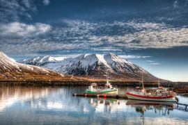 Lais Puzzle - Fischereihafen in Olafsfjordur - Island - 2.000 Teile