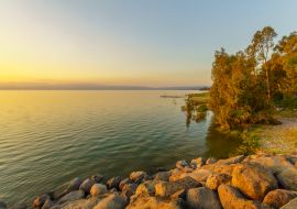 Lais Puzzle - Blick auf den See Genezareth bei Sonnenuntergang, von Ein Gev aus - 1.000 Teile