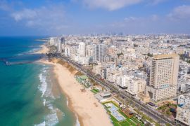 Lais Puzzle - Luftaufnahme der Mittelmeerküste von Bat Yam an einem schönen Tag - 2.000 Teile