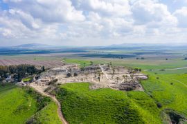 Lais Puzzle - Tel Megiddo Nationalpark, auf Griechisch auch bekannt als Armageddon, eine prophezeite Stadt für eine Schlacht während der Endzeit - 2.000 Teile