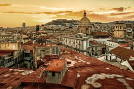 Lais Puzzle - Atemberaubende Aussicht auf Neapel in Italien bei Sonnenuntergang - 2.000 Teile