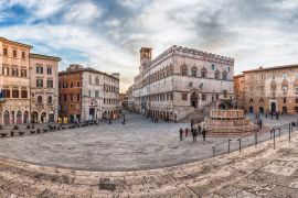 Lais Puzzle - Panoramablick auf die Piazza IV Novembre, Perugia, Italien - 2.000 Teile