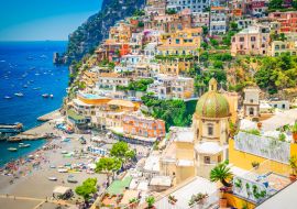 Lais Puzzle - Blick auf Positano Stadt und Strand - berühmter alter italienischer Urlaubsort im Sommer - 1.000 Teile