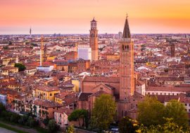 Lais Puzzle - Verona, nächtliches Stadtbild und Kirche Santa Anastasia, mit dem Fluss Etsch, in Venetien - 1.000 Teile