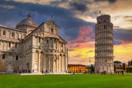 Lais Puzzle - Kathedrale und der Schiefe Turm von Pisa bei Sonnenuntergang, Italiens größtes Wahrzeichen - 2.000 Teile