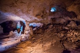 Lais Puzzle - Grüne Grotte Höhlen in Jamaika Reiseziel - 2.000 Teile