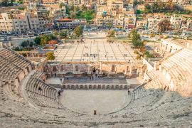 Lais Puzzle - Blick auf das Südrömische Theater im Zentrum von Amman, Jordanien - 2.000 Teile