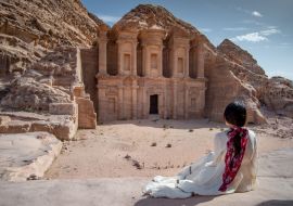 Lais Puzzle - Ad Deir oder El Deir, das aus dem Fels gehauene Monument in der antiken Stadt Petra, Jordanien - 1.000 Teile