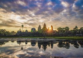 Lais Puzzle - Sonnenaufgang in Angkor Wat bei Siem Reap. Kambodscha - 1.000 Teile