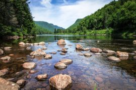 Lais Puzzle - Panoramablick auf den Jacques Cartier River, Jacques Cartier National Park, Quebec - 2.000 Teile
