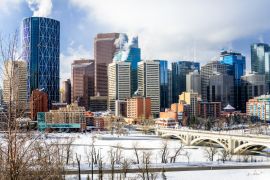 Lais Puzzle - Blick auf die Skyline von Calgary an einem kalten Wintermorgen - 2.000 Teile