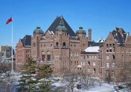 Lais Puzzle - Provincial Parliament Building der Regierung von Ontario im Winter - 1.000 Teile