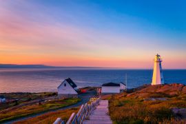 Lais Puzzle - Blick auf den Cape Spear-Leuchtturm in Neufundland, Kanada, bei Sonnenuntergang - 2.000 Teile