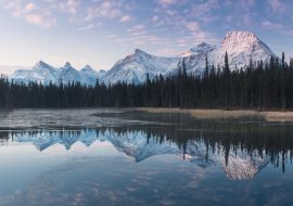 Lais Puzzle - Spektakuläre Aussicht auf Berge, Seen und Wanderwege in den kanadischen Rockies im Banff National Park in Alberta, Kanada - 1.000 Teile