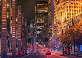 Lais Puzzle - Nächtliche Gebäude mit Lichtern und Autos bei Nacht in Montreal - 1.000 Teile