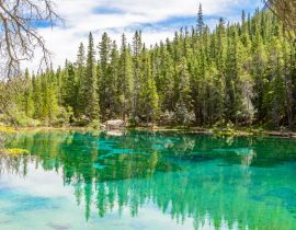 Lais Puzzle - Majestätischer Bergsee in Kanada - 40, 100, 200, 500, 1.000 & 2.000 Teile