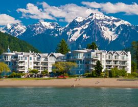 Lais Puzzle - Eigentumswohnung mit Seeblick und herrlichem Bergblick in Harrison Hot Springs, British Columbia, Kanada - 40, 100, 200, 500, 1.000 & 2.000 Teile