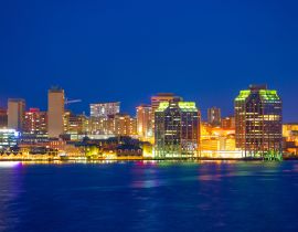 Lais Puzzle - Skyline von Halifax City bei Nacht von der Dartmouth Waterfront, Nova Scotia NS, Kanada - 40, 100, 200, 500, 1.000 & 2.000 Teile