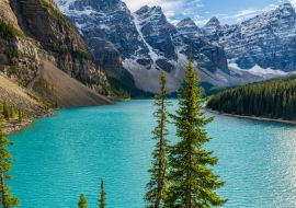 Lais Puzzle - Moraine See schöne Landschaft im Sommer sonnigen Tag Morgen. Funkelndes türkisblaues Wasser, schneebedecktes Valley of the Ten Peaks. Banff National Park, Kanadische Rockies, Alberta, Kanada - 1.000 Teile