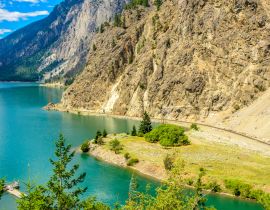 Lais Puzzle - Majestätischer Bergsee in Kanada. Seton Lake in British Columbia, Kanada - 40, 100, 200, 500, 1.000 & 2.000 Teile