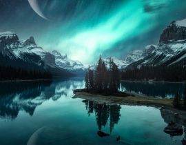 Lais Puzzle - Landschaft von Spirit Island mit Aurora Borealis über den kanadischen Rockies und Mondsichel am Maligne Lake im Jasper National Park - 40, 100, 200, 500, 1.000 & 2.000 Teile