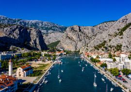Lais Puzzle - Omis in Kroatien aus der Luft - Die Stadt Omis von oben - 1.000 Teile