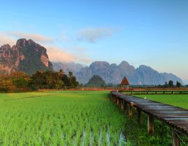 Lais Puzzle - Vang Vieng Resort, Laos - 40, 100, 200, 500, 1.000 & 2.000 Teile