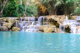 Lais Puzzle - Regenwald-Wasserfall, Tat Kuang Si-Wasserfall in Luang Prabang, Laos - 2.000 Teile
