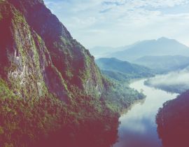 Lais Puzzle - Luftaufnahme der Berge und des Flusses Nong Khiaw. Nord-Laos. Südostasien - 40, 100, 200, 500, 1.000 & 2.000 Teile