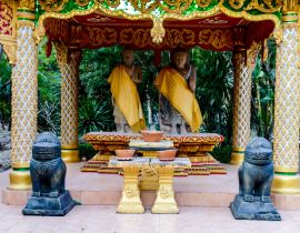 Lais Puzzle - Inpeng-Tempel in Luang Prabang Laos Südostasien - 40, 100, 200, 500, 1.000 & 2.000 Teile