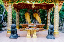 Lais Puzzle - Inpeng-Tempel in Luang Prabang Laos Südostasien - 2.000 Teile