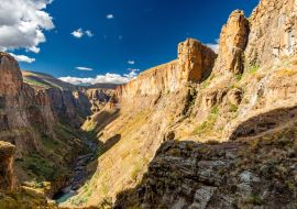 Lais Puzzle - Reise nach Lesotho. Ein Blick auf den Maletsunyane River Canyon in der Region Semonkong - 1.000 Teile