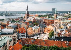 Lais Puzzle - Panoramablick auf die Altstadt von Riga von der Sternwarte der St. Peterskirche in Lettland - 1.000 Teile
