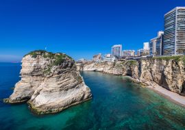 Lais Puzzle - Raouche Rocks, auch Pigeon Rock genannt, in Beirut, der Hauptstadt des Libanon - 1.000 Teile