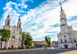Lais Puzzle - Altstadt von Kaunas mit dem Rathaus von Kanusa, Litauen - 1.000 Teile