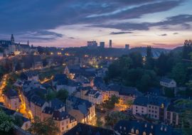 Lais Puzzle - Sonnenaufgang über dem alten Teil von Luxemburg-Stadt - Grund - 1.000 Teile