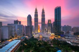 Lais Puzzle - Skyline von Kuala Lumpur in der Abenddämmerung, Stadtbild von Kuala Lumpur, dem Zentrum der Wirtschaft - 2.000 Teile