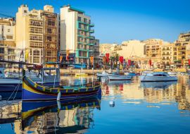 Lais Puzzle - St. Julian's, Malta - Bunte Luzzu-Fischerboote in der Spinola-Bucht bei Sonnenaufgang - 1.000 Teile